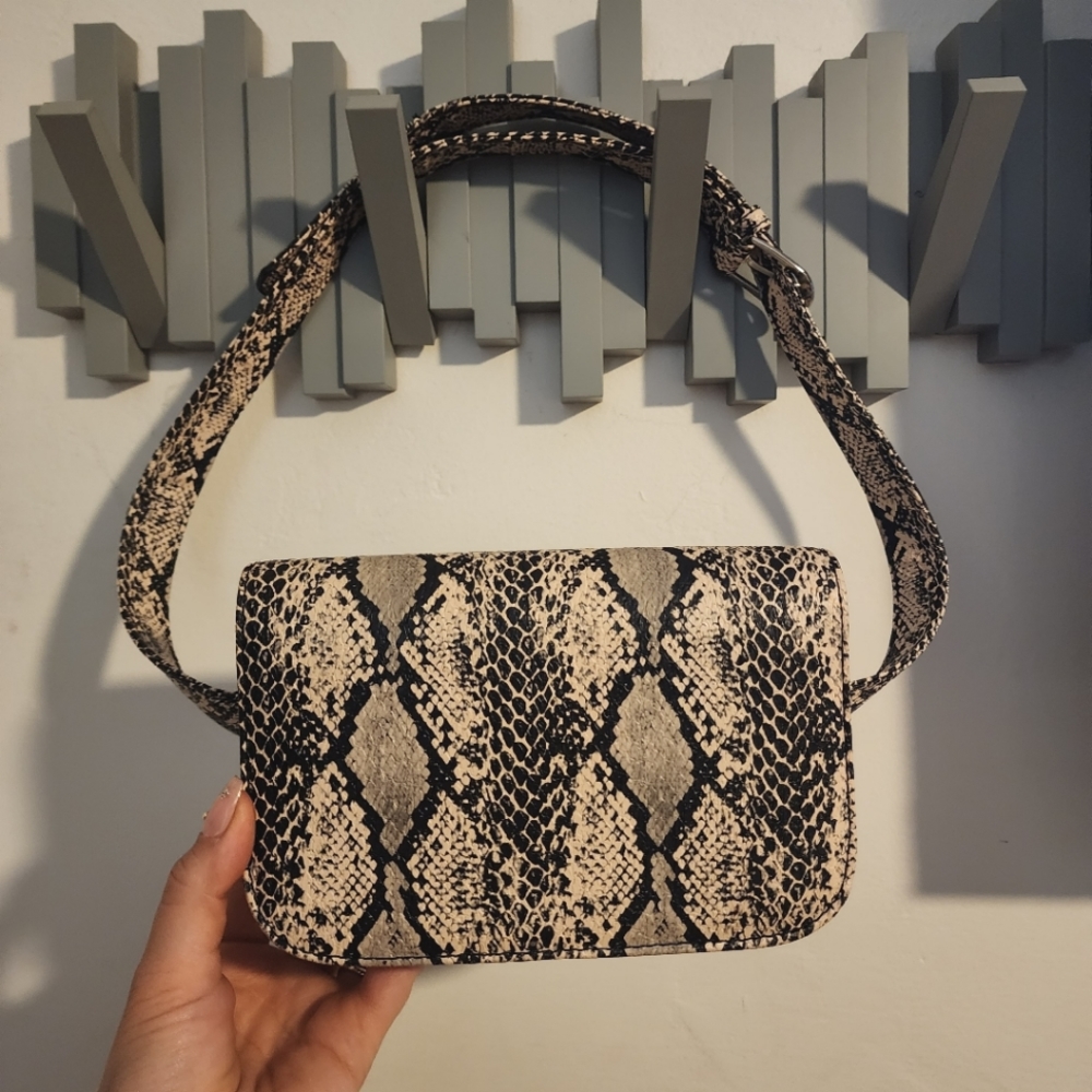 Snake print fanny pack style purse